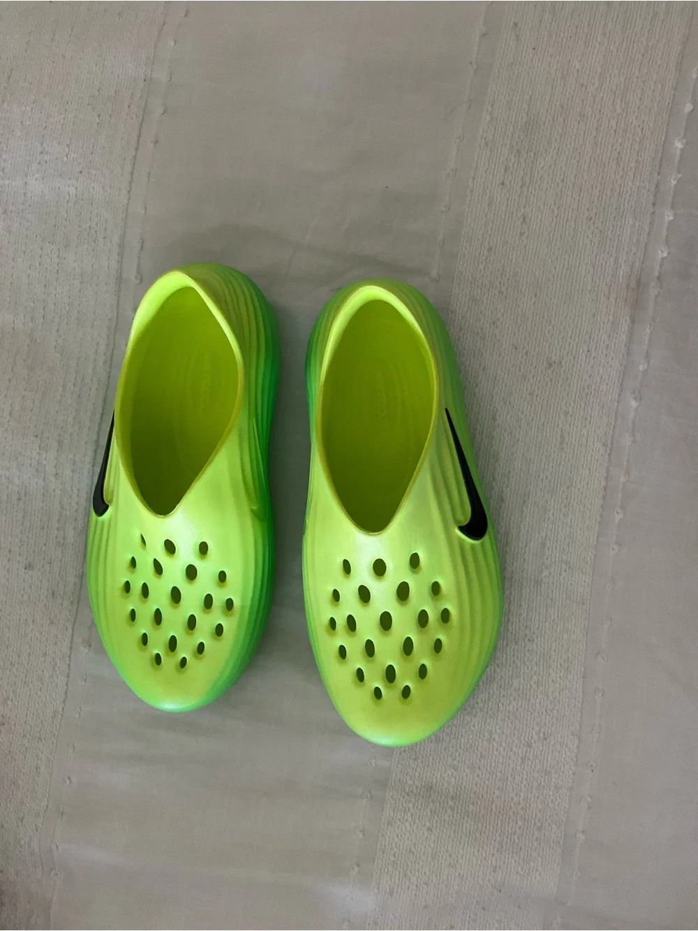 Nike Kids Foam Slip-On Clogs in Neon Lime with Black Swoosh